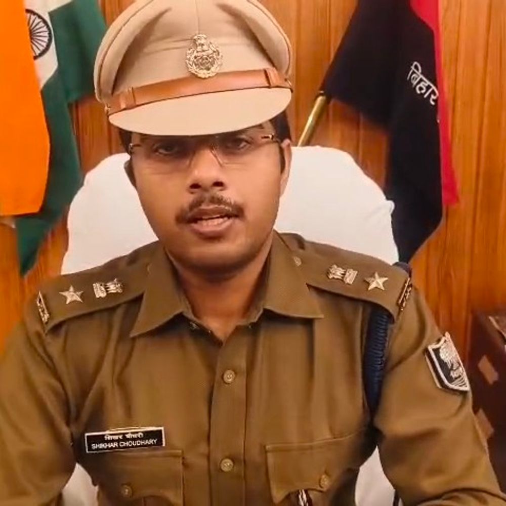 कटिहार में अवैध हथियारों के साथ लोग अरेस्ट सेमापुर हसनगंज और कदवा थाना क्षेत्रों से हुई कार्रवाई एक पिस्टल दो जिंदा कारतूस बरामद…