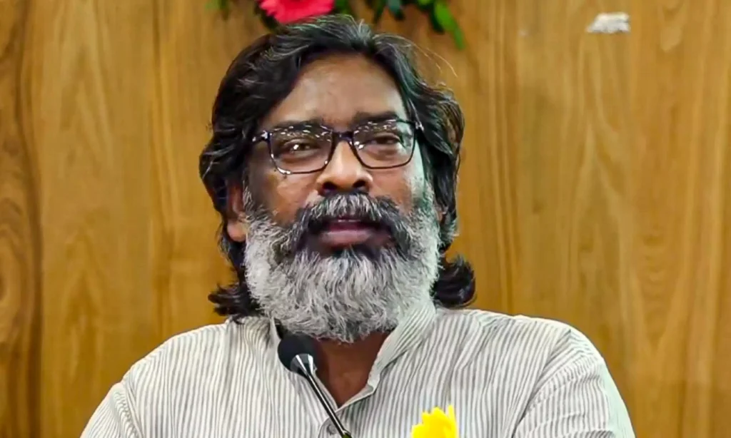 डेमोग्राफी चेंज पर केंद्र की हाई लेवल कमेटी पर बरसे सीएम हेमंत सोरेन, बोले- “घुसपैठ रोकना केंद्र की जिम्मेदारी”