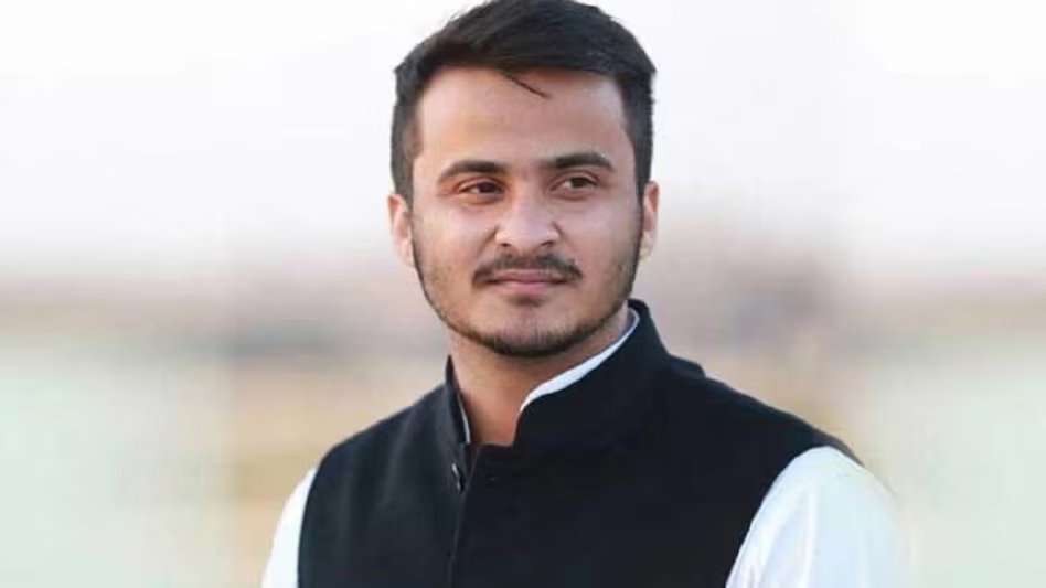 कोर्ट ने पलटा फैसला अब्दुल्ला आजम को बड़ी राहत: दो पासपोर्ट मामले में हुई सात साल की सजा रद्द