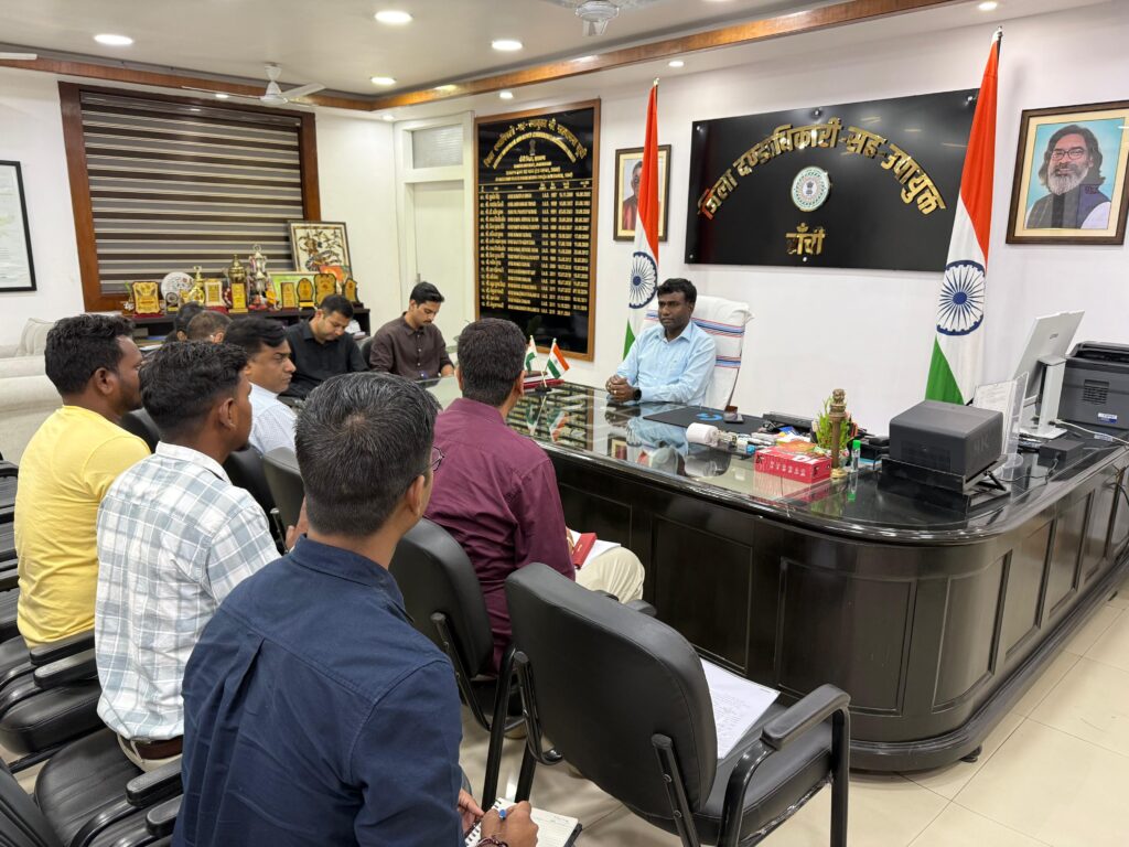 जबलपुर हादसे के बाद रांची में बोटिंग पर कड़ा एक्शन, बिना लाइफ जैकेट नो एंट्री