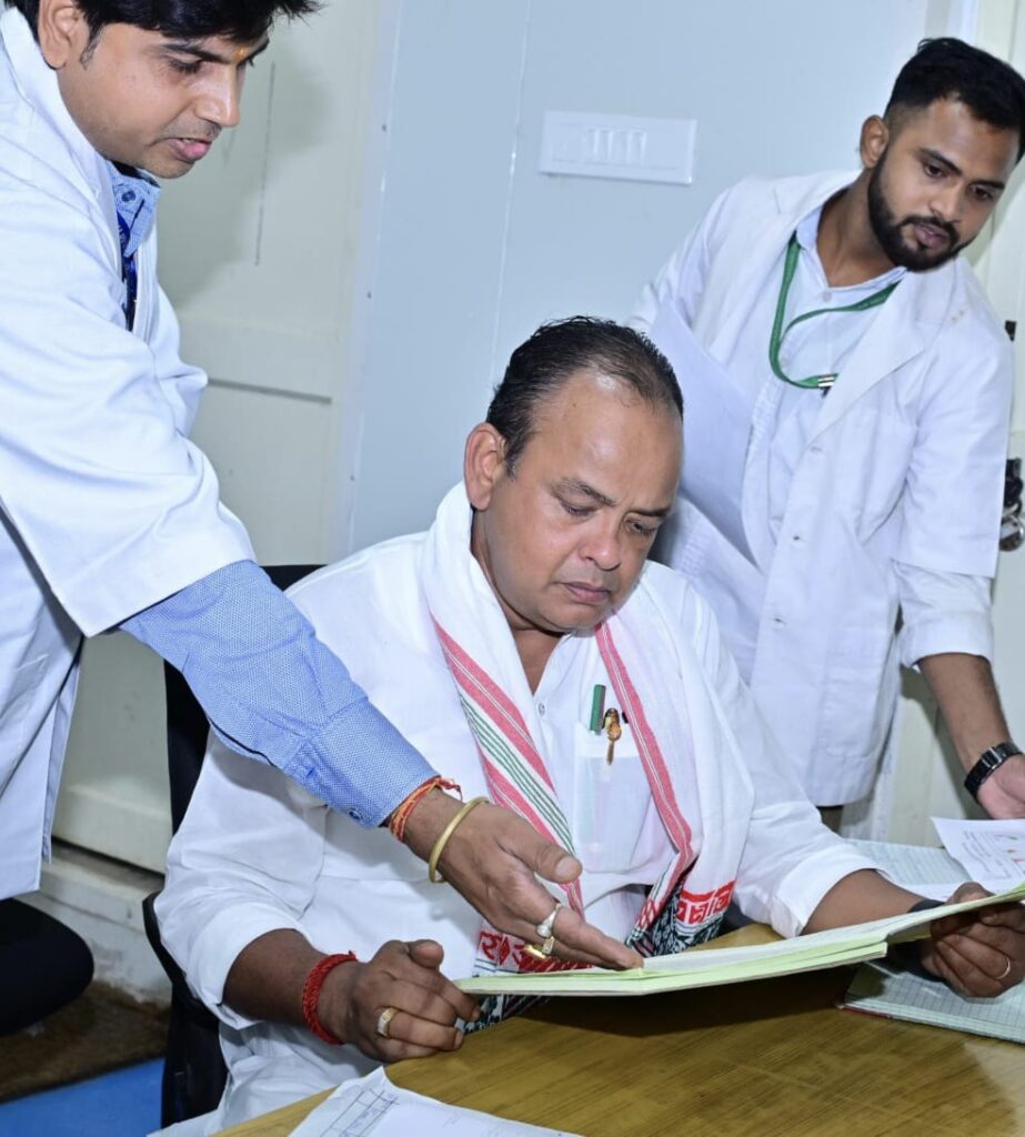 झारखंड में भीषण गर्मी और लू को लेकर स्वास्थ्य मंत्री डॉ. इरफान अंसारी का बड़ा अलर्ट, सभी अस्पताल हाई अलर्ट पर..