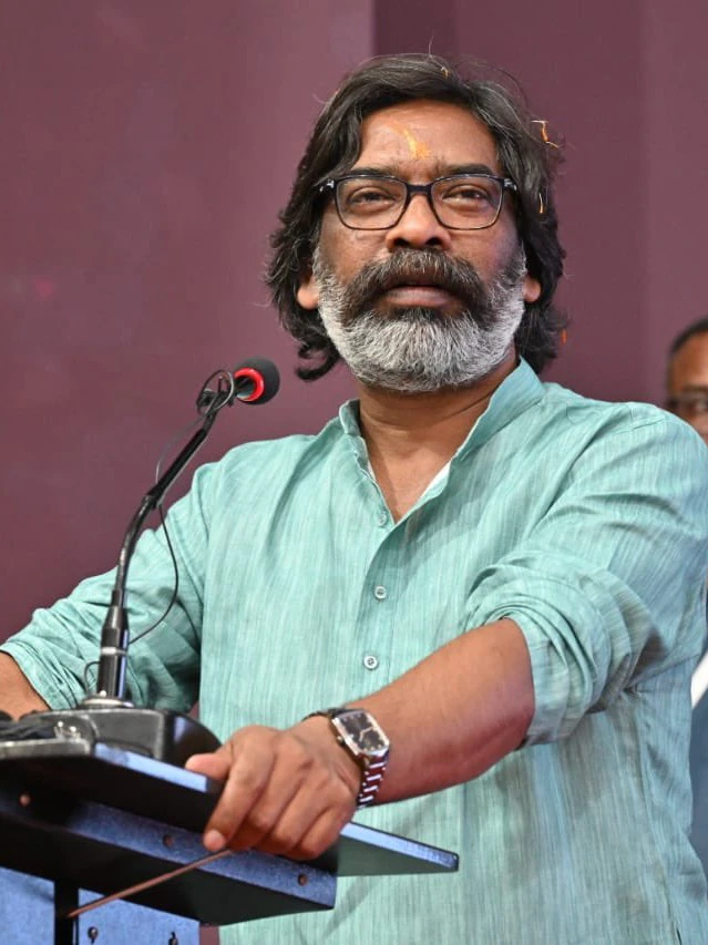 जनगणना 2027 में ‘सरना धर्म’ को अलग पहचान देने की मांग तेज, CM हेमंत सोरेन ने केंद्र को लिखा पत्र