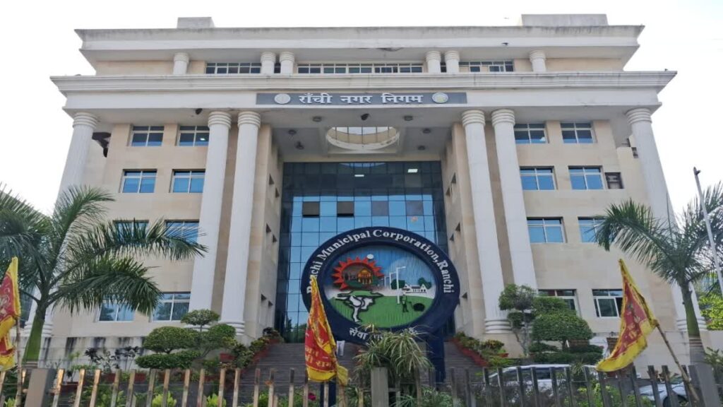 रांची में पुराने जन्म-मृत्यु प्रमाण पत्रों का डिजिटलीकरण फिलहाल रुका, जुलाई से फिर शुरू होगी आवेदन प्रक्रिया….