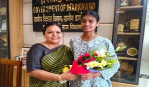 गोड्डा की शिक्षा कुमारी ने जीता गोल्ड मेडल मंत्री दीपिका पांडेय सिंह ने मुलाकात कर बढ़ाया हौसला…