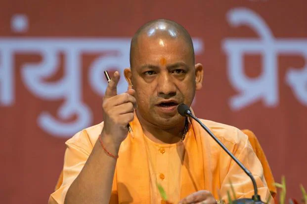 मुख्यमंत्री योगी आदित्यनाथ ने बच्चों के पोषण और प्रारंभिक शिक्षा पर दिया जोर, नौ सौ छब्बीस करोड़ की दो सौ छब्बीस परियोजनाओं का किया लोकार्पण और शिलान्यास