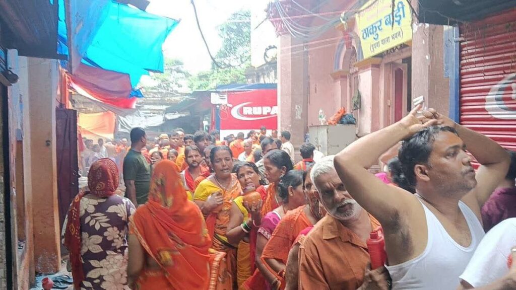 Inauguration of Shravani Mela 2026: Baba Dham echoes with chants of 'Har-Har Mahadev'; a sea of ​​devotees surges for *Jalabhishek*.