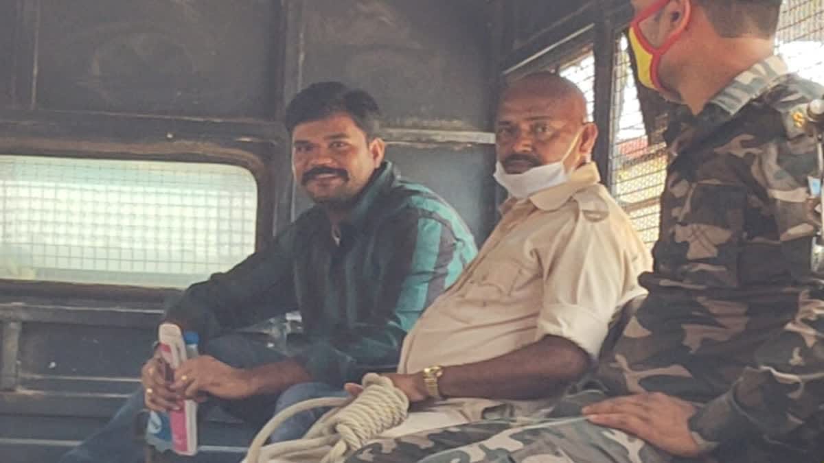 झारखंड का सबसे कुख्यात गैंगस्टर सुजीत सिन्हा एनकाउंटर में ढेर जेल शिफ्टिंग के दौरान पुलिस से हुई मुठभेड…